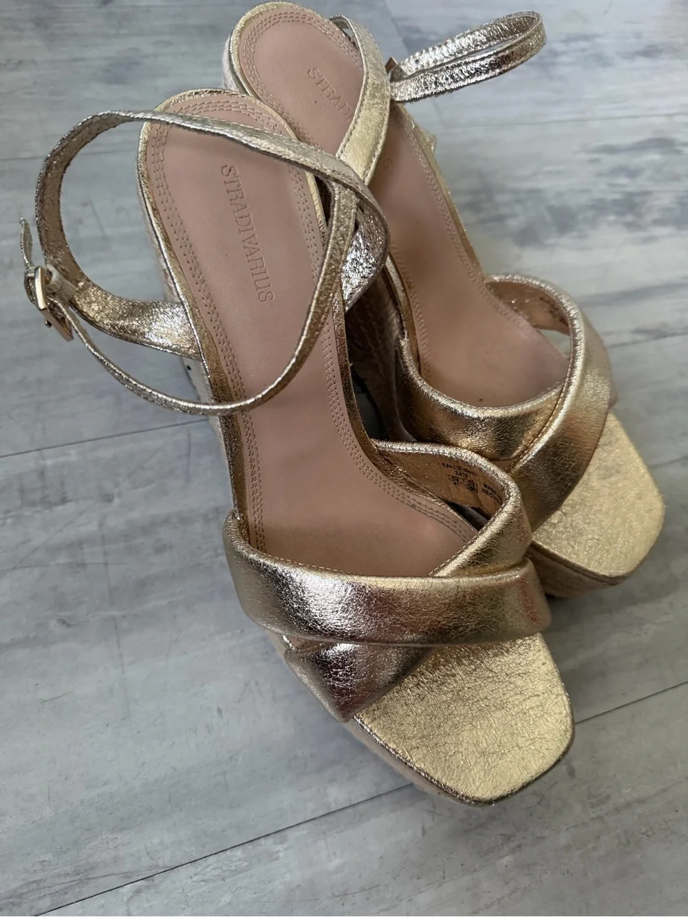 Stradivarius Metallic Gold Crisscross Ankle-Strap Block Heels